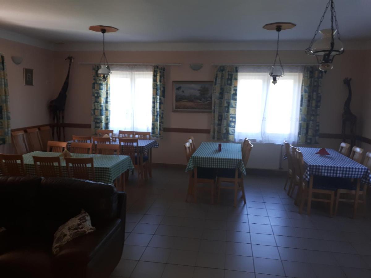 Vadaspuszta Vendeghaz Csatka Dış mekan fotoğraf